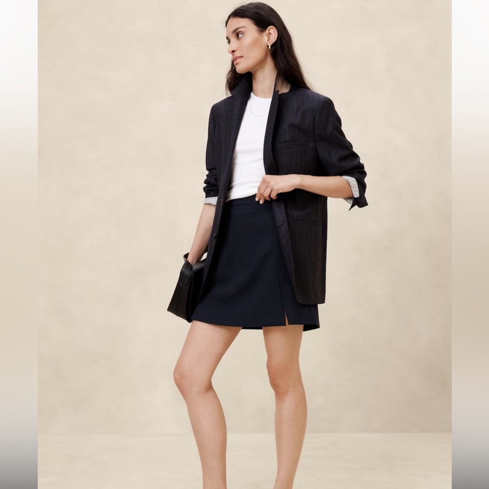 NWT DOUBLE WEAVE SLIT MINI SKIRT